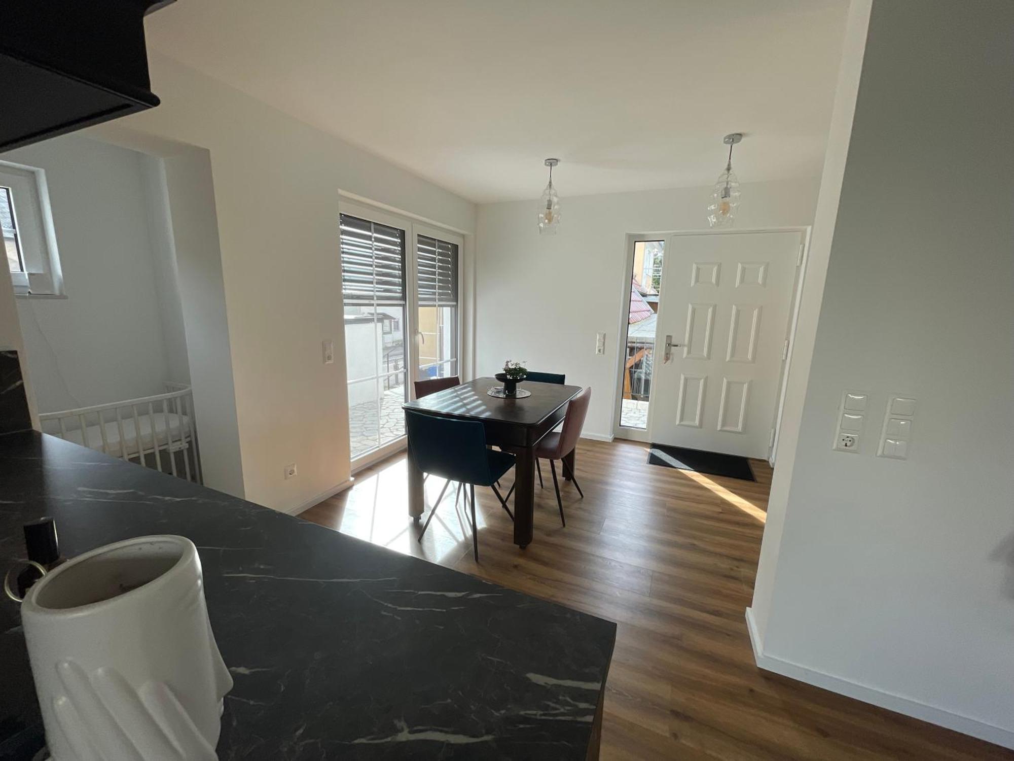 Gemuetliche Wohnung Im Herzen Von ชเวบิชกมึนท์ ภายนอก รูปภาพ